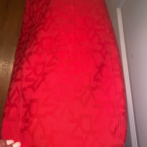 DKNY carry on travel tote bag - Picture 5 of 7